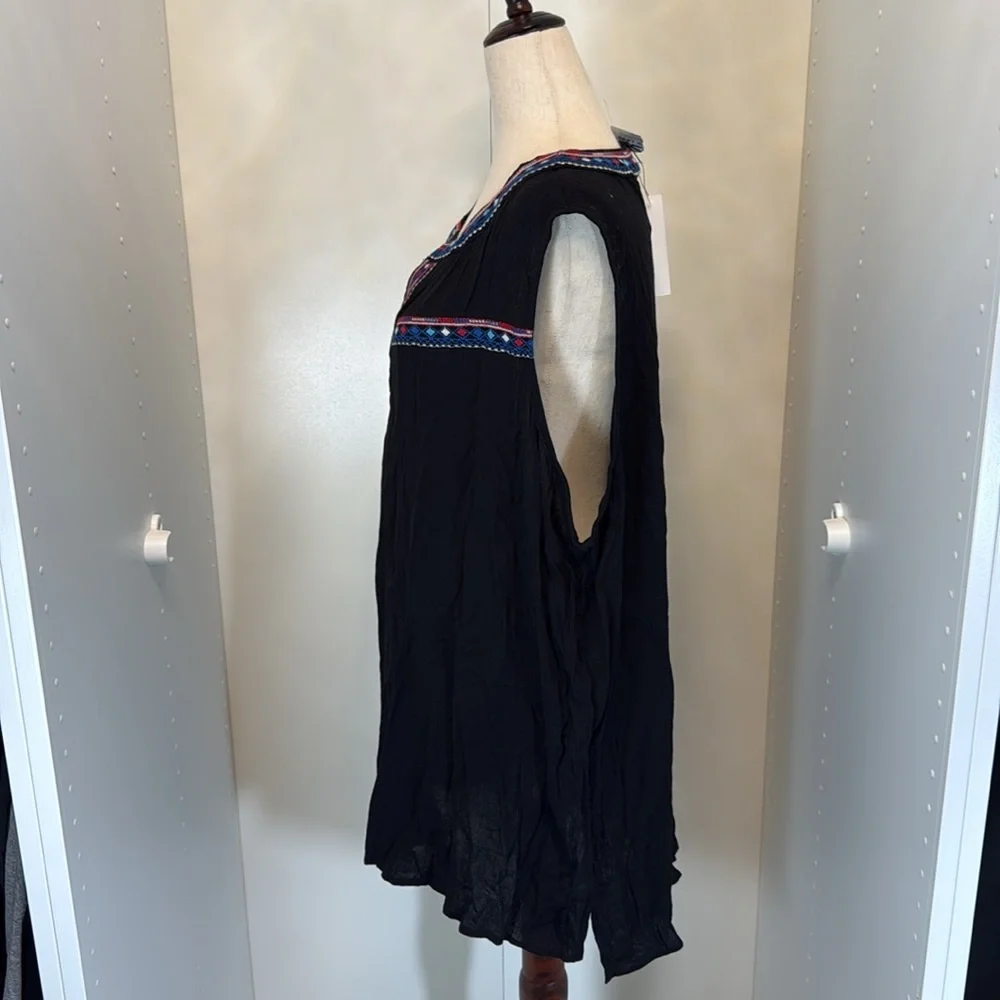 NWT Whispers New York Black Tank Top Size 2X - Picture 4 of 8